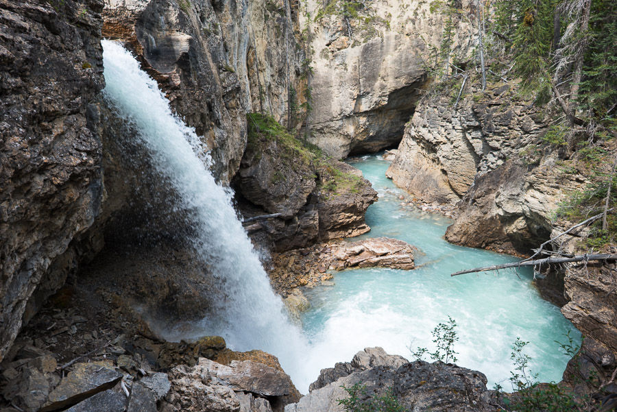Water carves its way through rock with persistent force.